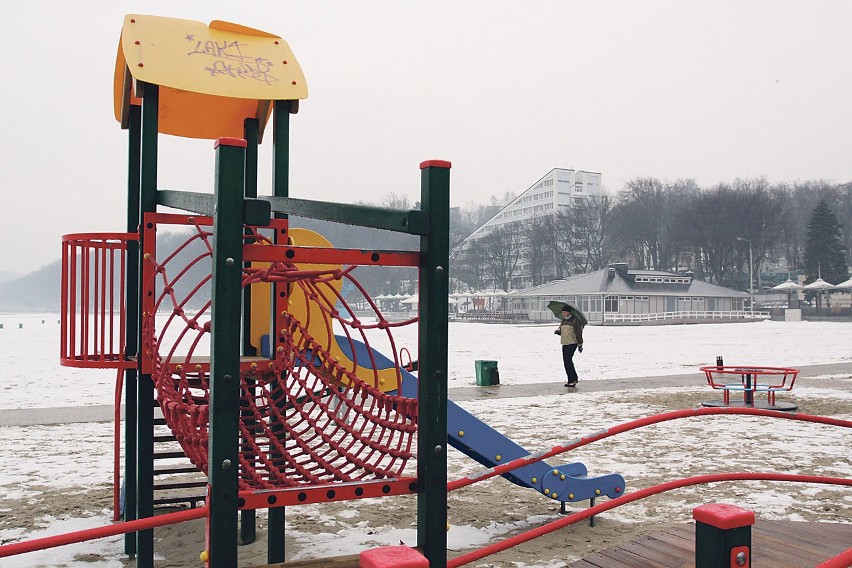 ...pierwszy w Polsce profesjonalny plac zabaw na plaży