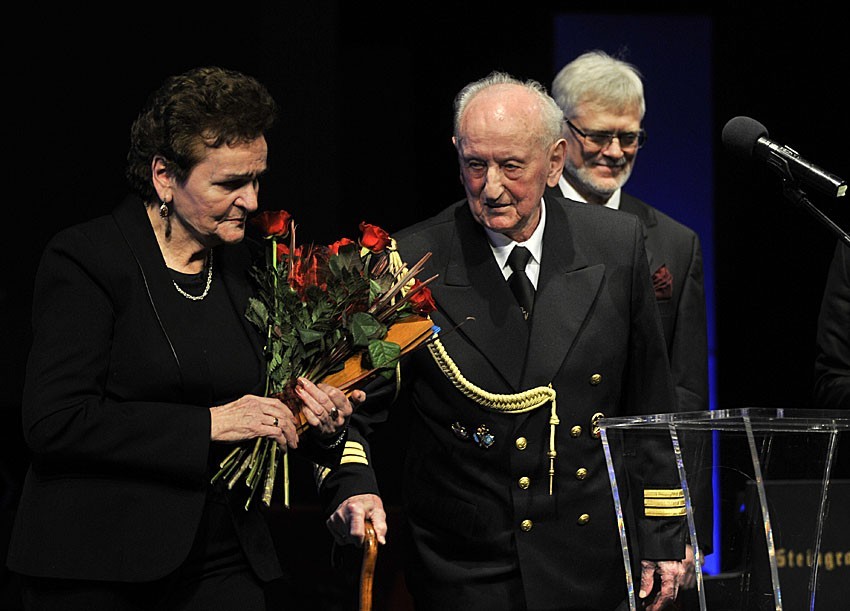 87 urodziny Gdyni. Całe miasto świętowało! Wręczono medale Kwiatkowskiego [ZDJĘCIA]