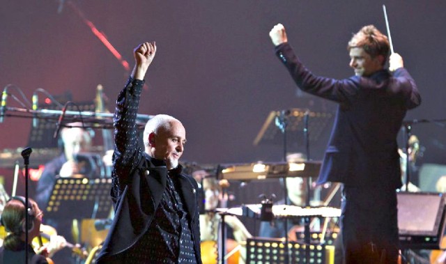 Peter Gabriel wystąpi z kilkudziesięcioosobową orkiestrą w multimedialnym spektaklu 