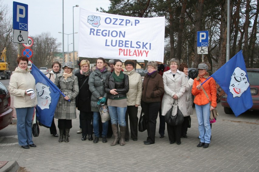 Pielęgniarki z Lubelszczyzny na proteście w Warszawie
