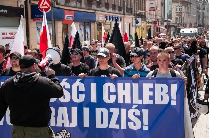 Przez Poznań przeszły w sobotę dwie demonstracje. Jedna...