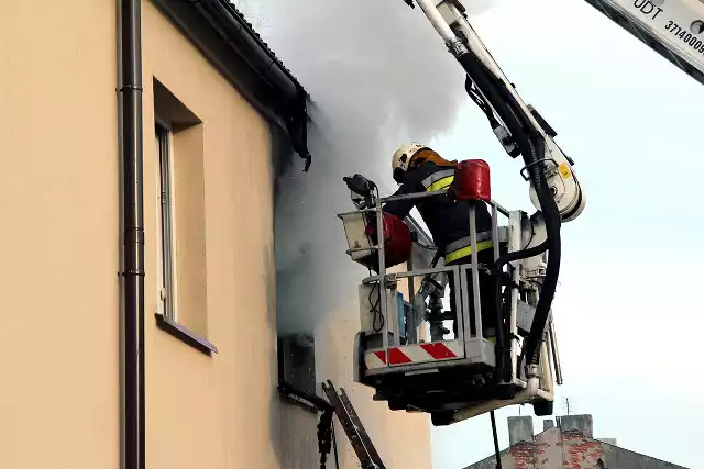 Pożar na Zarzewskiej 24