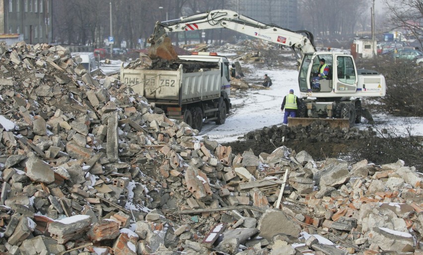 Budowa DTŚ w Gliwicach: Krajobraz księżycowy w centrum miasta [ZDJĘCIA]