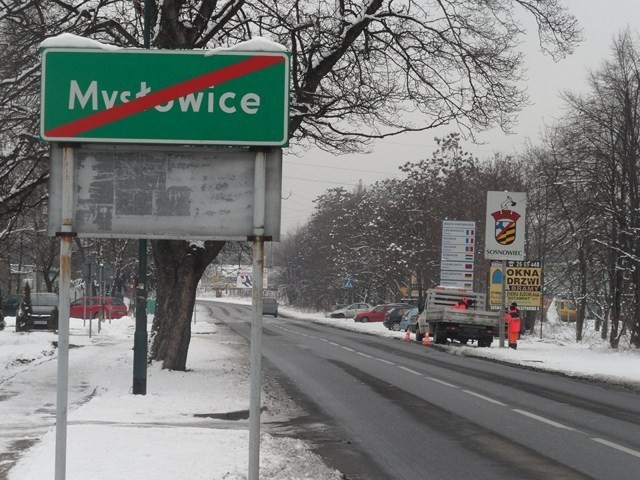 Pierwsze zagłebiowskie witacze już stoją