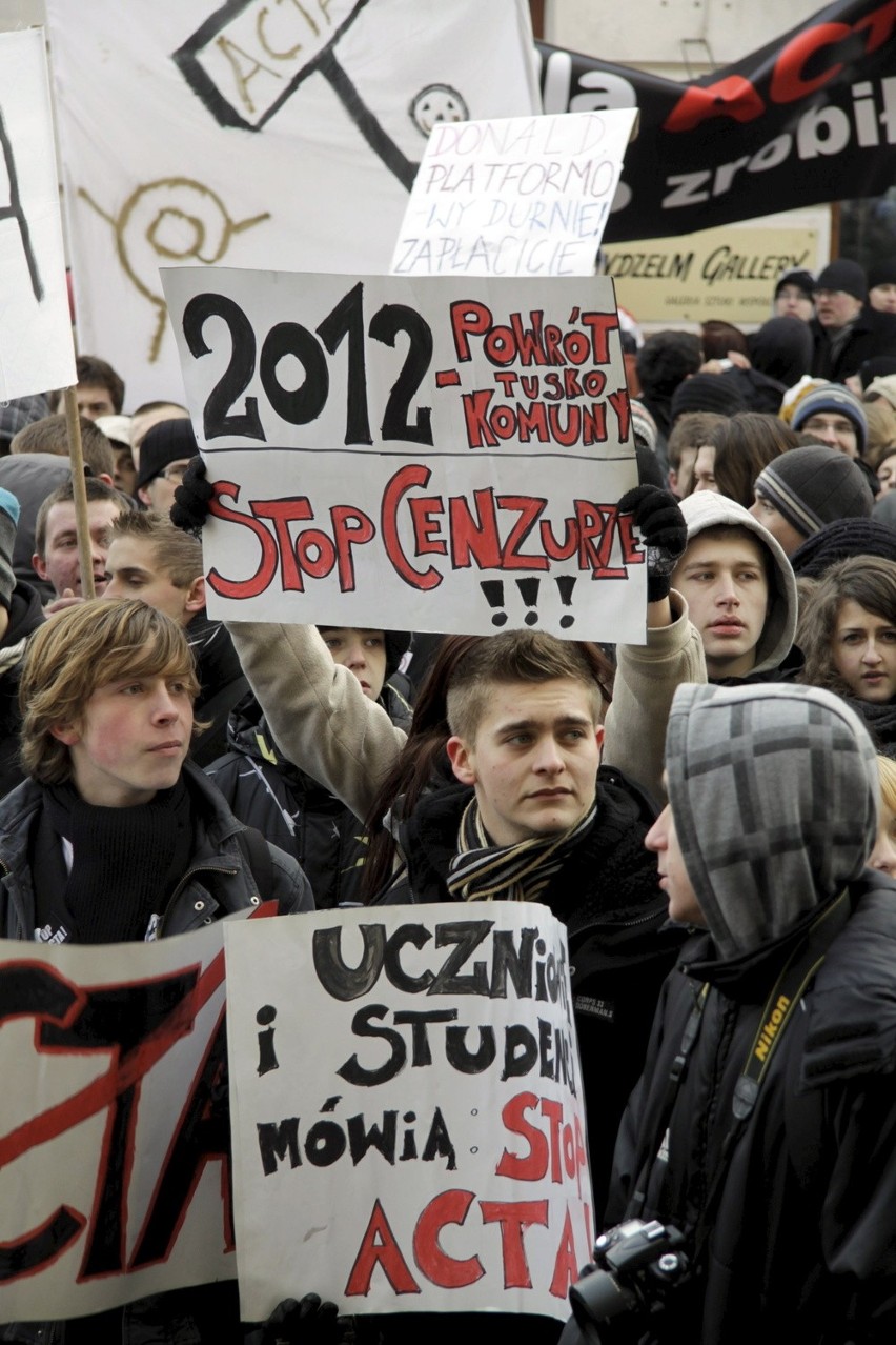 Protest przeciwko ACTA w Lublinie (ZDJĘCIA, WIDEO)