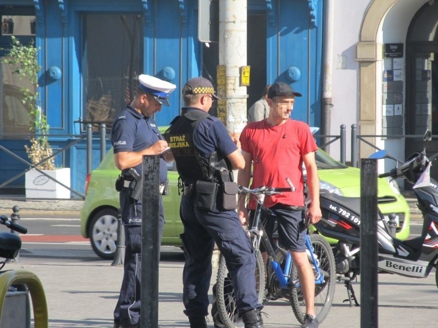 Uwaga. Po weekendzie mundurowi ostro ruszyli do pracy. Trwa akcja &quot;Pasy&quot; (ZDJĘCIA)