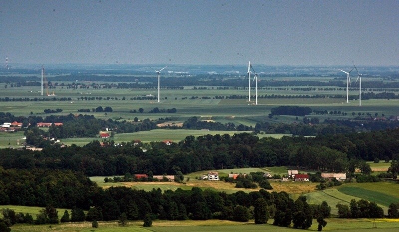 11.06.2011 ZAGRODNO. PIERWSZA NA DOLNYM ŚLĄSKU FARMA...