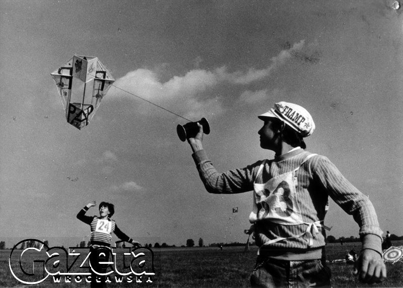 WROCŁAW 06.10.1984 .ŚWIĘTO LATAWCA NA LOTNISKU W SZYMANOWIE