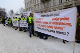 Poznań: Protest pracowników Stokłosy przed Sądem Okręgowym [ZDJĘCIA]