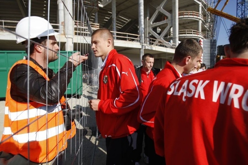 Wrocław: Drzwi otwarte stadionu na Pilczycach (Zdjęcia)