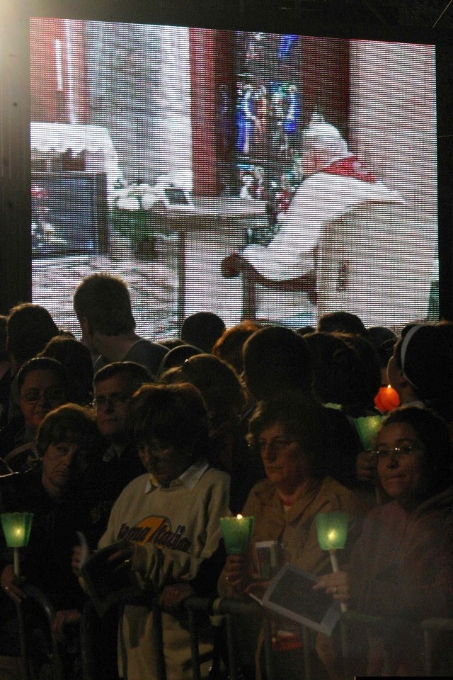 Droga krzyżowa w Watykanie 2005 r. ostatnia droga krzyżowa Jana Pawła II