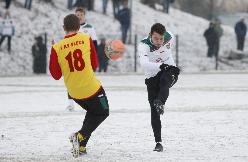 Piłka nożna: Śląsk rozgromił Ślęzę 7:1 w pierwszym zimowym sparingu (ZDJĘCIA)