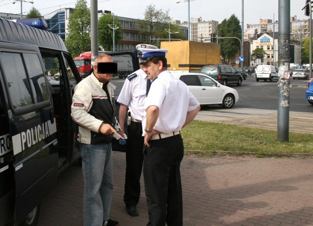 Kierowca mercedesa stwierdził, że zawiodły hamulce