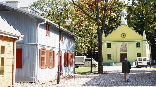 Łódzkie muzeum to jedyny w Polsce skansen drewnianej architektury miejskiej