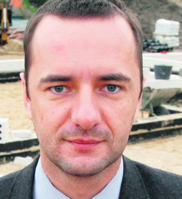 Jarosław Pucek jest członkiem Wiary Lecha i jednocześnie działaczem PO oraz szefem ZKZL w Poznaniu
