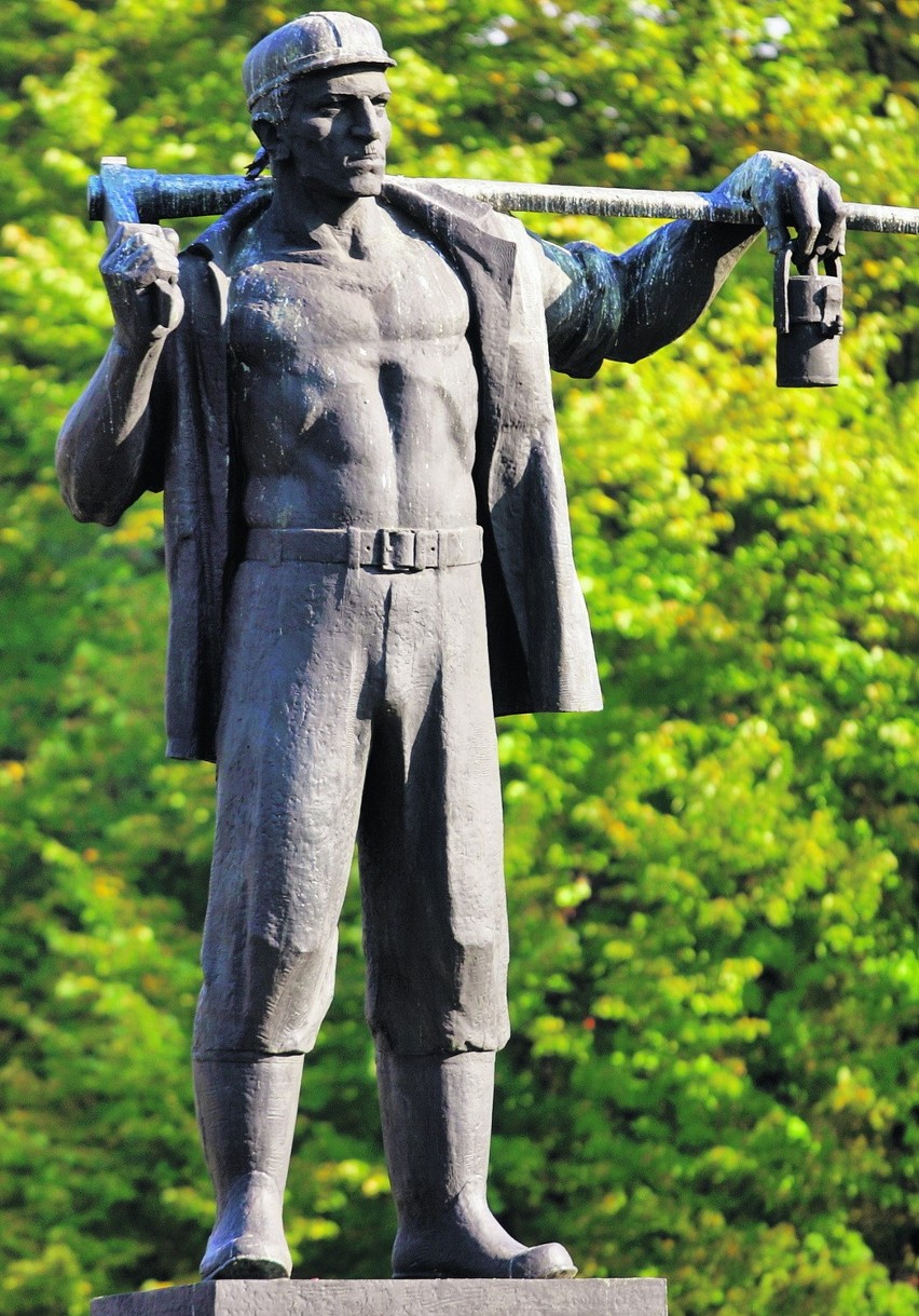 Pomnik Pstrowskiego w Zabrzu