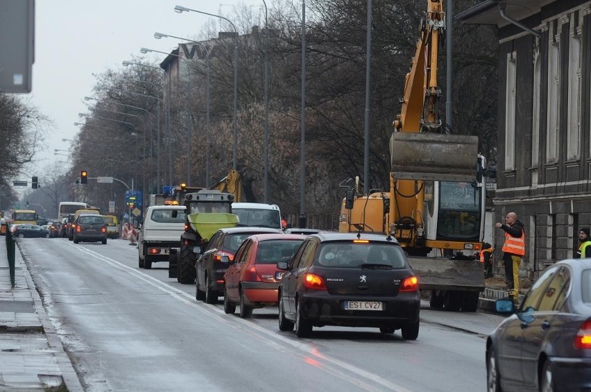 Trwa przebudowa ulicy Bukowskiej w Poznaniu