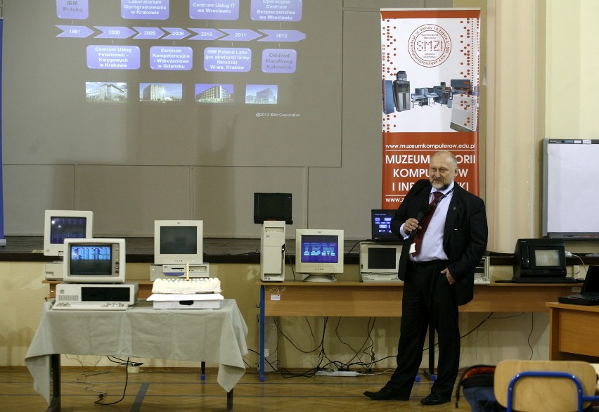 Muzeum Komputerów w Katowicach: IBM PC XT obchodził w piątek 30 urodziny [ZDJĘCIA i WIDEO]