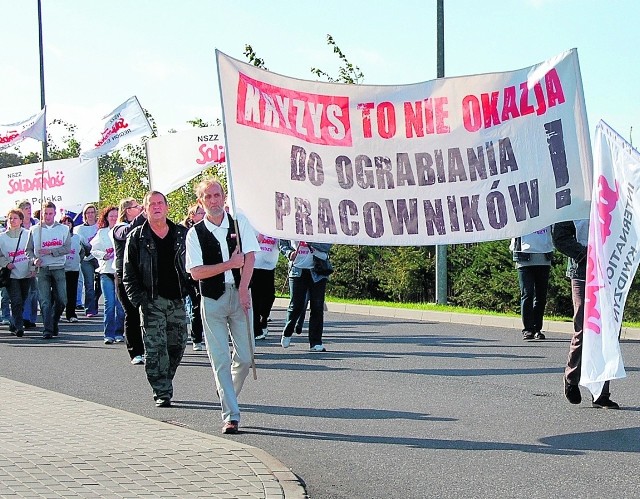 Wedle różnych szacunków, w demonstracji wzięło udział od 150 do 300 osób