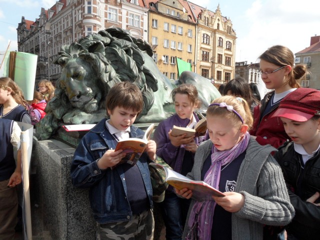 Budzenie śpiącego lwa w Bytomiu