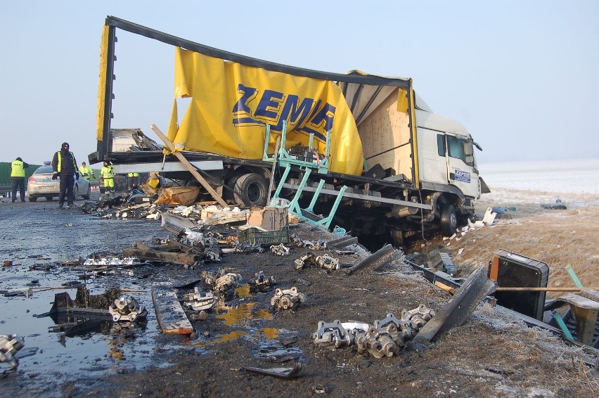 Tragiczny wypadek na autostradzie A4. (ZOBACZ ZDJĘCIA)