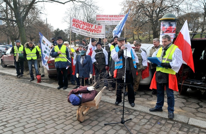 Gdańsk: Protestowali, aby przywrócić połączenia PKP [ZDJĘCIA]