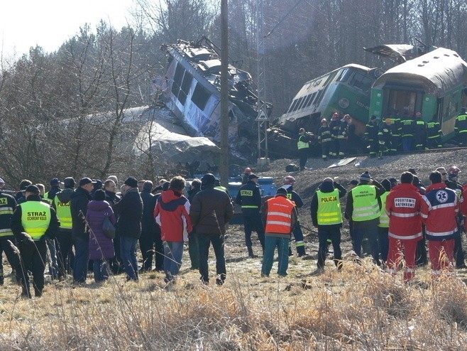Katastrofa kolejowa Szczekociny: Maszynista zidentyfikowany? [ZDJĘCIA]