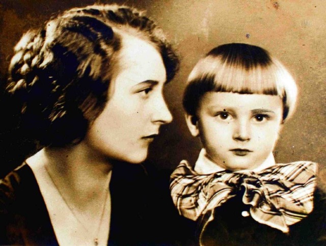 Wanda Lurie z synem Mścisławem