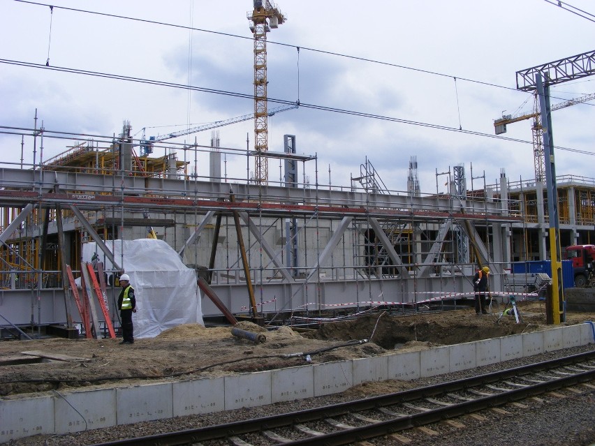Poznański dworzec kolejowy jest wielkim placem budowy