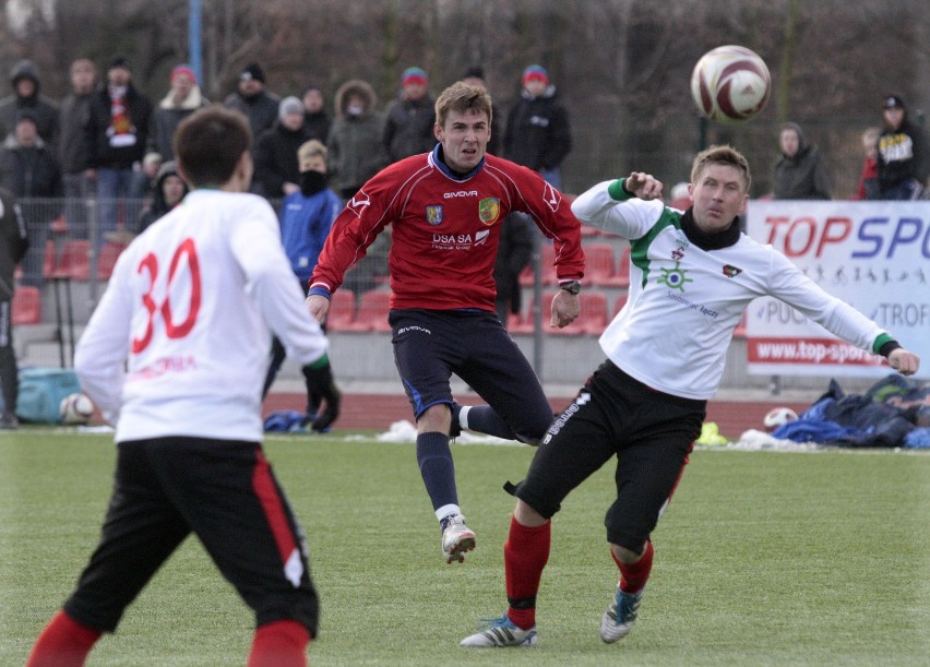 Piłka nożna: Miedź Legnica - Zagłębie Sosnowiec 2:1 (ZDJĘCIA)