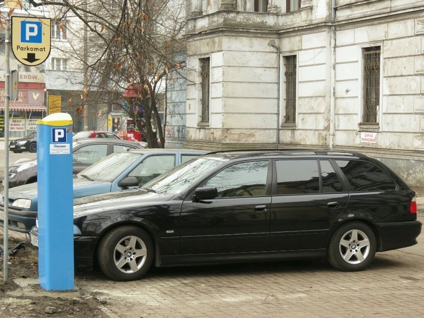 Prywatne parkomaty w centrum Wrocławia. Koniec darmowego parkowania (ZDJĘCIA, CENY)