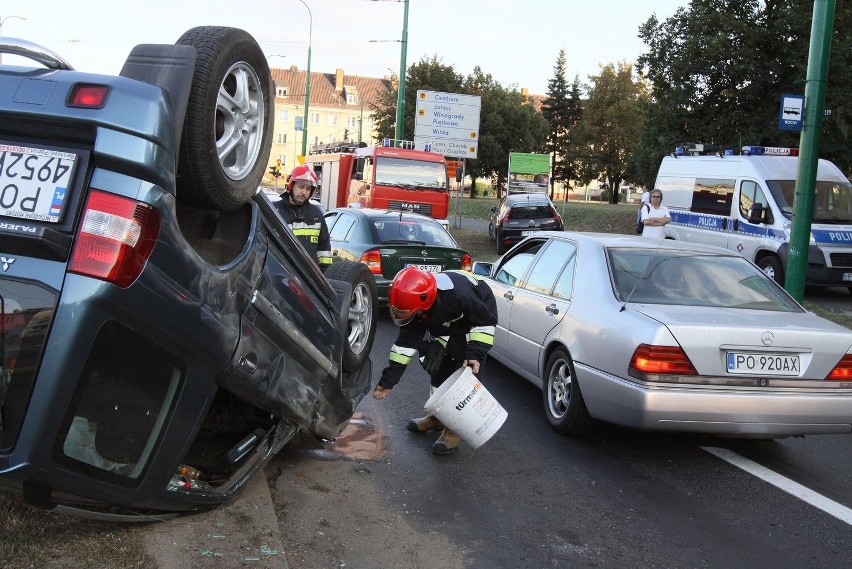 Brawura, nieuwaga, zbyt duża prędkość - przyczyny wypadków...