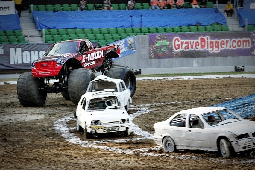 Monster Jam we Wrocławiu (FILMY, MNÓSTWO ZDJĘĆ)