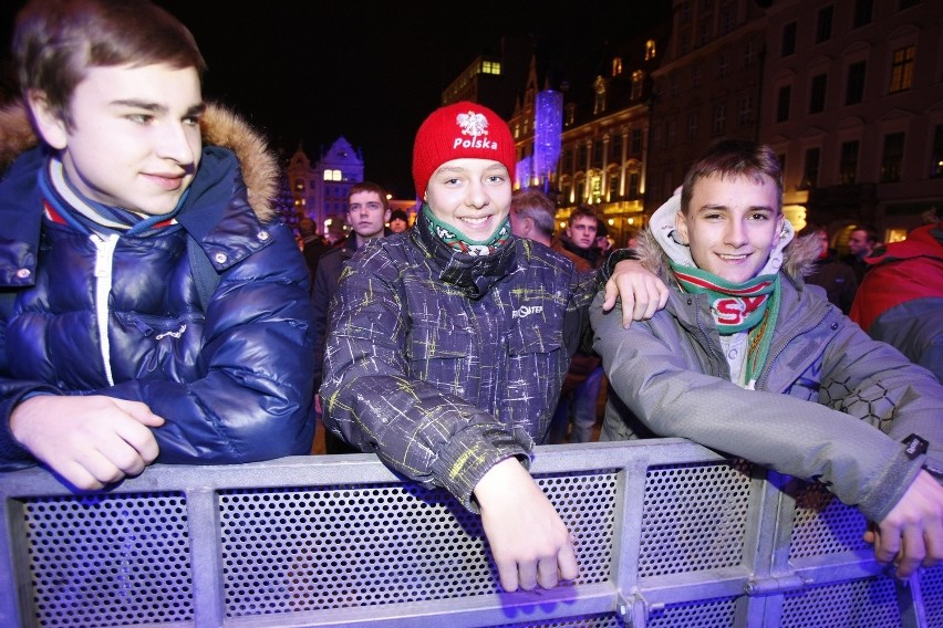 Wrocław oglądał losowanie grup Euro 2012 na Rynku (ZDJĘCIA, FILM)