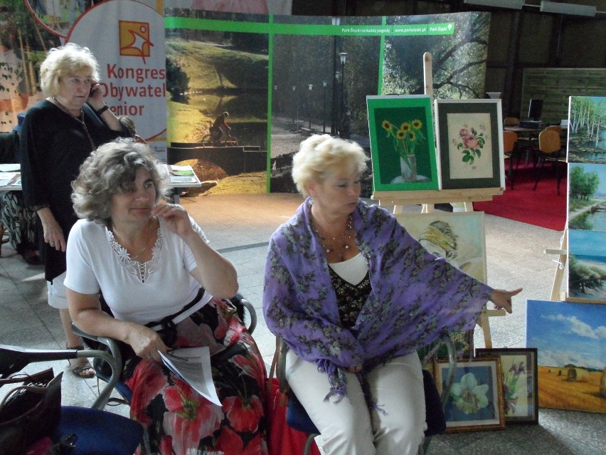 Seniorzy spotkali się na kongresie w Kapeluszu w Parku Śląskim [ZDJĘCIA]