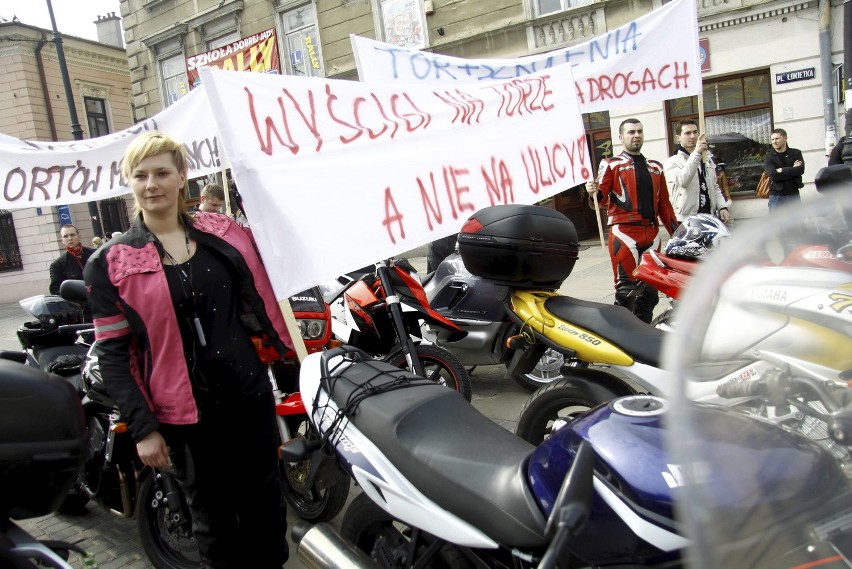 Motocykliści walczą o Tor Lublin (WIDEO, ZDJĘCIA)