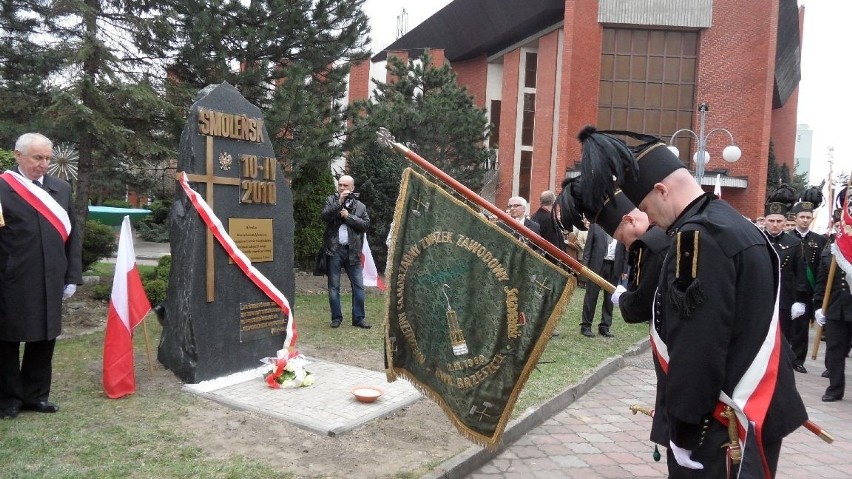 Odsłonięcie pomnika smoleńskiego w Tychach