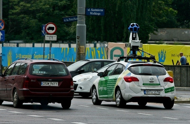 30.06.2011 WROCŁAW. SAMOCHODY GOOGLE MAPS ROZPOCZĘŁY...