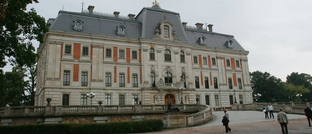Muzeum Zamkowe w Pszczynie na renowację dostało prawie  5,2 mln zł  ze środków Unii Europejskiej. Neobarokowy pałac jest jednym z najcenniejszych obiektów tego typu w Polsce
