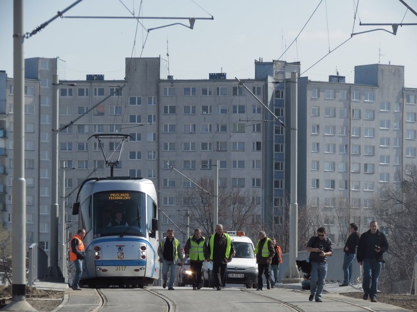 Tramwaj Plus dojechał na Kozanów! (FILM i ZDJĘCIA)