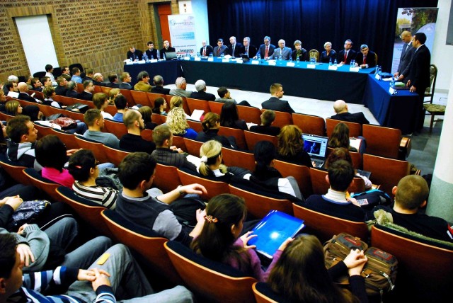 Konferencja na temat marginalizacji Zagłębia zainaugurowała działalność instytutu