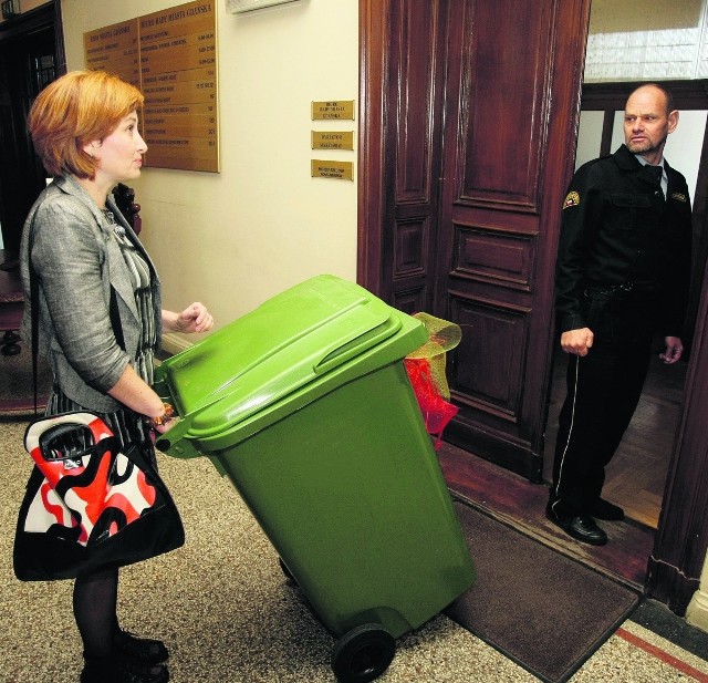 To prezent, jaki Maciejewska przyniosła szefowi gdańskiej rady