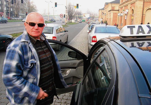 Grzegorz Staszek uważa, że w Bielsku-Białej wystarczyłoby 300 taksówek