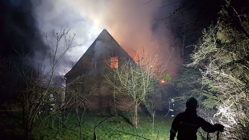Pożar domu jednorodzinego w Grzępach (gm. Czarnków)