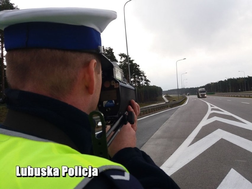 Policjanci ze słubickiej drogówki zatrzymali poszukiwanego...