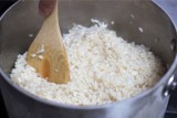 Risotto z groszkiem - jak przygotować? [PRZEPIS]