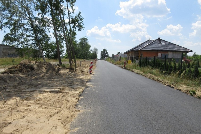 W lipcu wyczekiwany koniec przebudowy dróg w Chróstniku