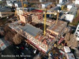 Wrocław. Zobacz, jak rośnie budynek Braniborska 44 w centrum miasta (NAJNOWSZE ZDJĘCIA)