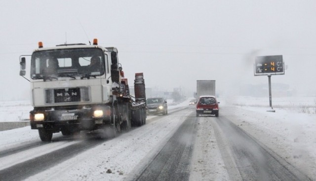 Po 14 na południu województwa śląskiego przewidywane są intensywne opady śniegu