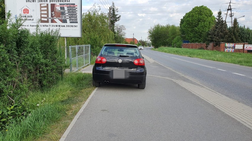 Mistrzowie parkowania z powiatu oleśnickiego w akcji. Zobacz zdjęcia! (19.5)